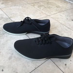 Muroexe shoes